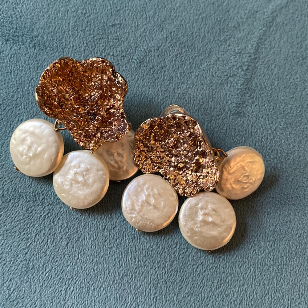 Zara earrings.